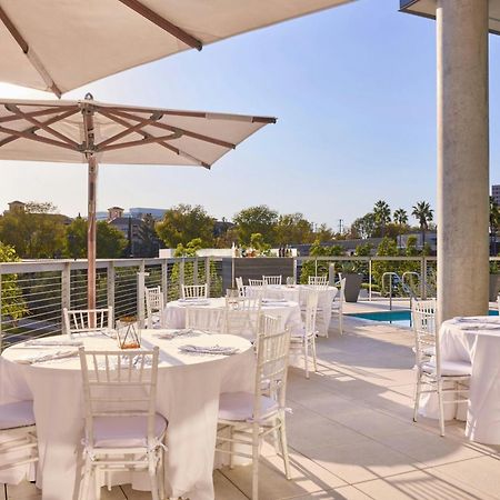 Ac Hotel By Marriott Irvine Exterior foto